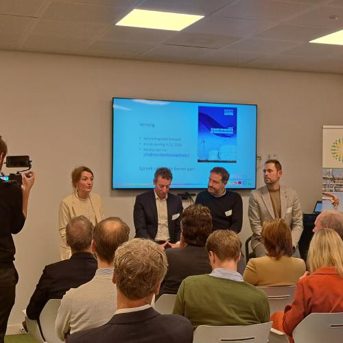 Nieuwsbericht afbeelding betreft Position paper Koolstof Noordzeekanaalgebied gepresenteerd tijdens TET on Tour bij Investa Expertise Centrum