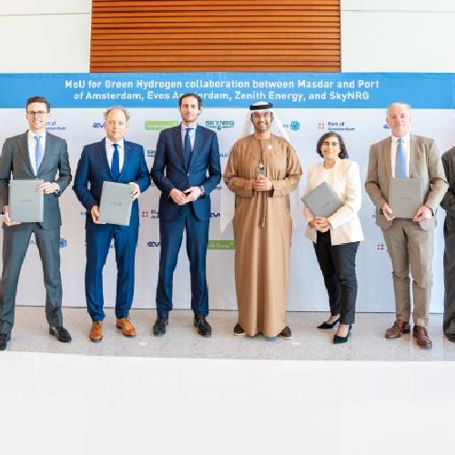 Nieuwsbericht afbeelding betreft Port of Amsterdam en Masdar tekenen overeenkomst om ontwikkeling van groene waterstofketen van Abu Dhabi naar Amsterdam te verkennen